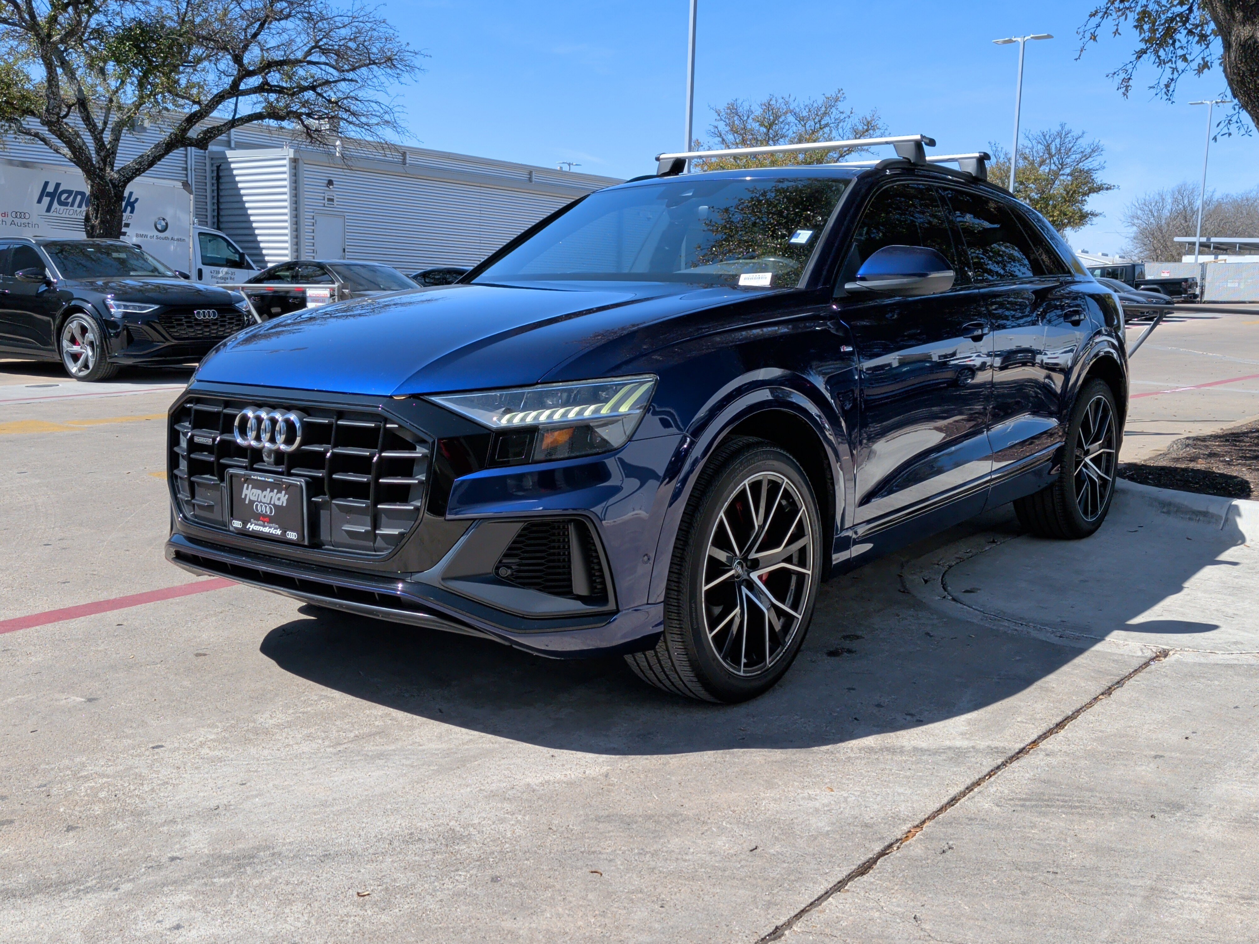 Used 2019 Audi Q8 Premium Plus w/ Premium Plus image 5