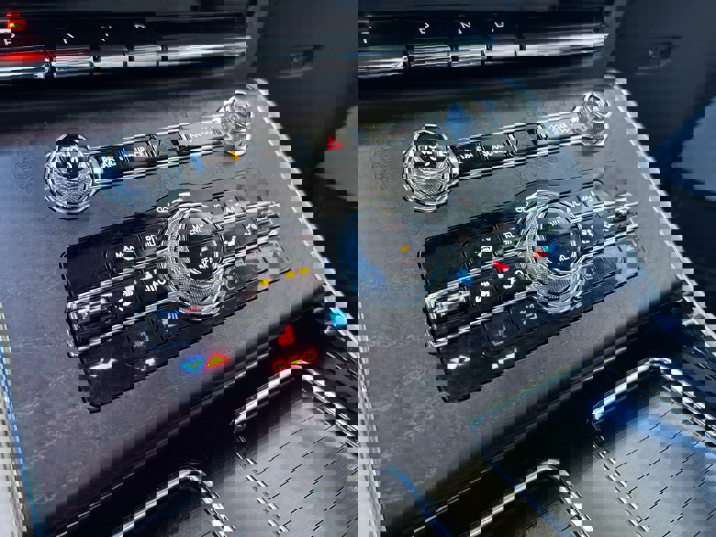 Used 2022 Lincoln Aviator Reserve w/ Equipment Group 201A image 21