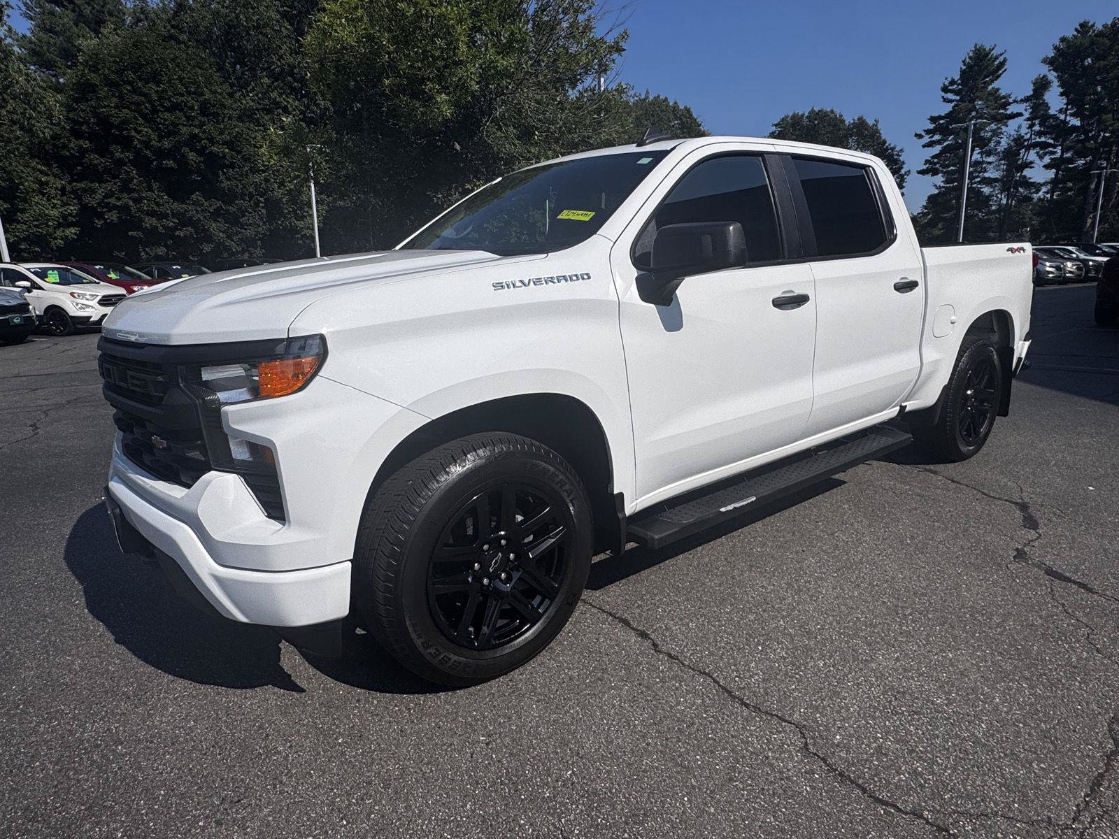 Used 2022 Chevrolet Silverado 1500 Custom AWD/4WD image 3