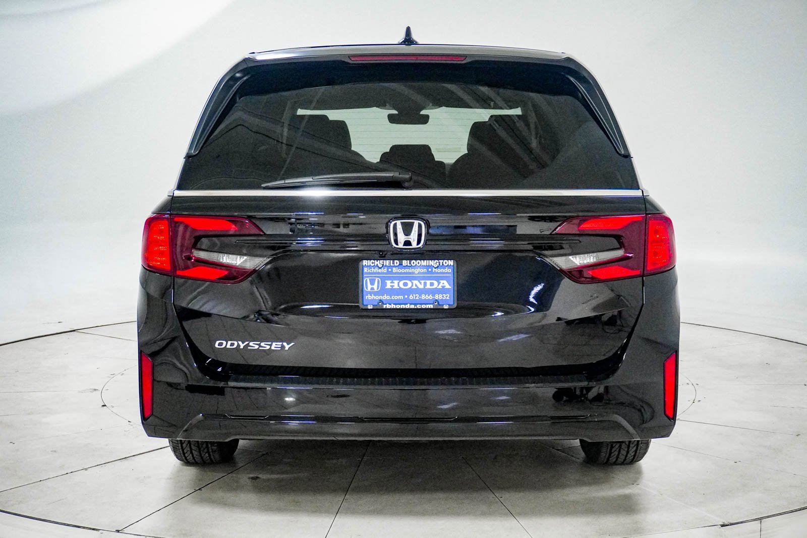 Certified 2026 Honda Odyssey EX-L image 7