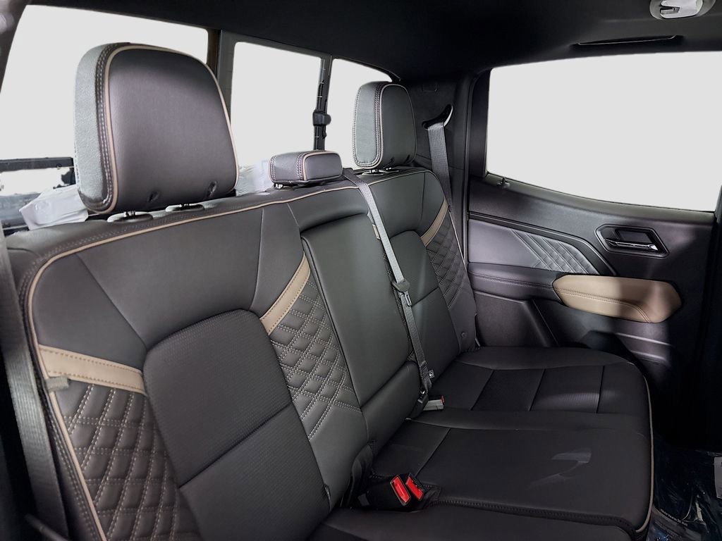 New 2026 GMC Canyon Denali image 28