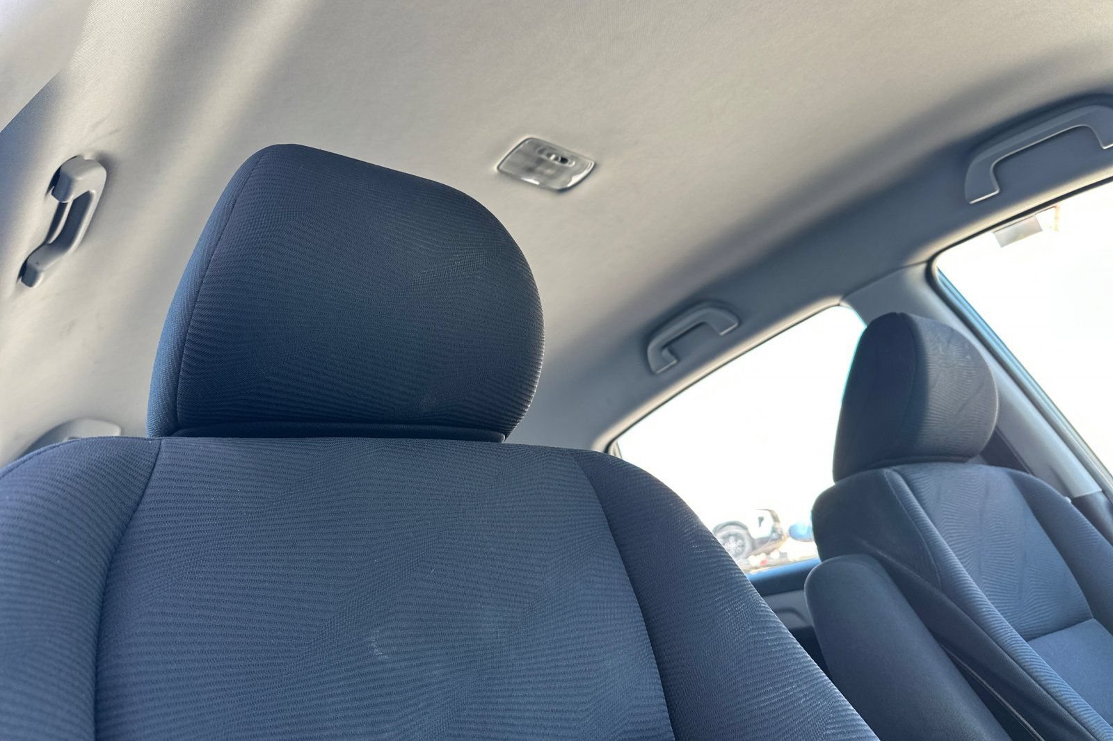 Used 2010 Honda CR-V LX image 17