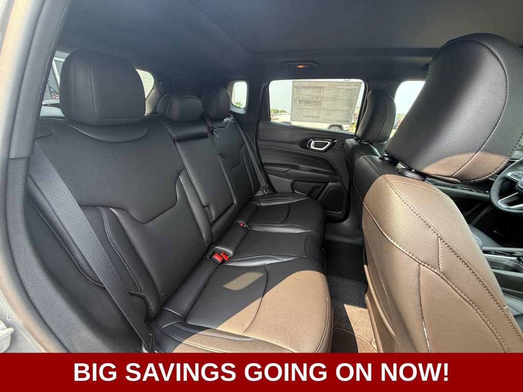 New 2026 Jeep Compass Limited w/ Sun, Sound & Navigation Group AWD/4WD image 39