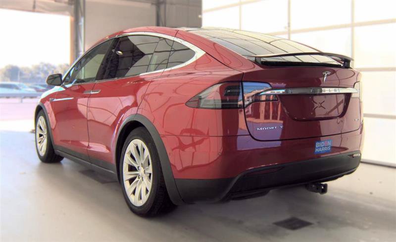 Used 2016 Tesla Model X 90D AWD/4WD image 10
