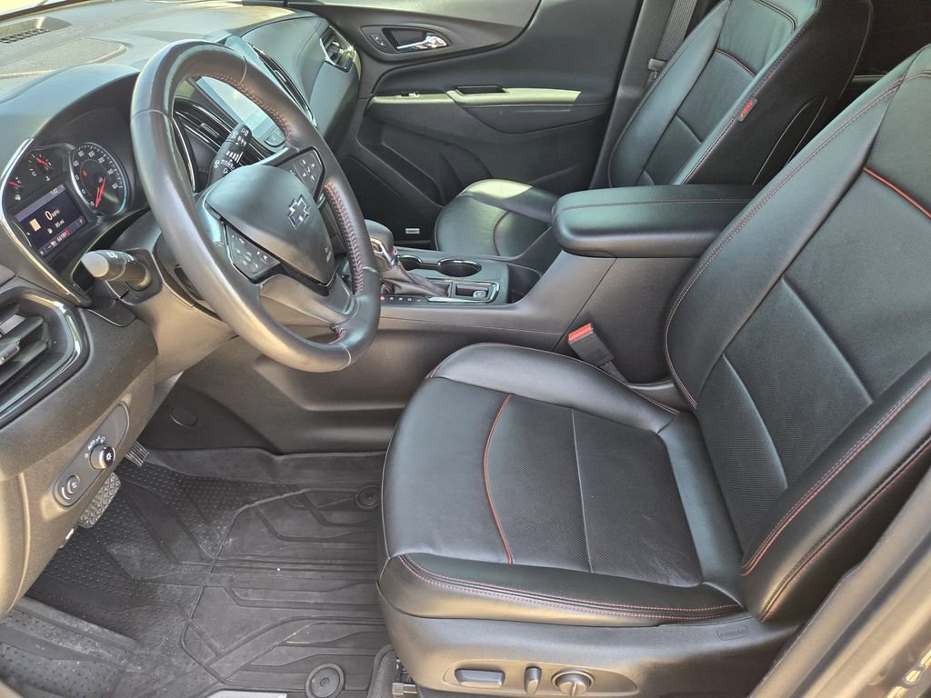 Used 2022 Chevrolet Equinox RS w/ RS Leather Package FWD image 12