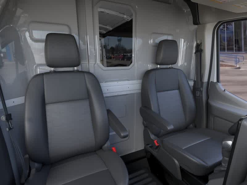 New 2026 Ford Transit 250 148 Medium Roof w/ Load Area Protection Package RWD image 11