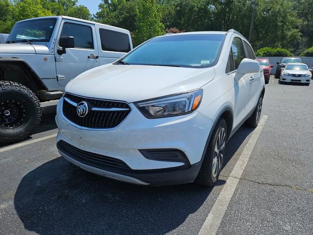 Used 2021 Buick Encore Preferred FWD image 2