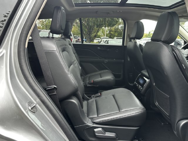 Certified 2023 Lincoln Aviator Reserve w/ Elements Package Plus AWD/4WD image 37