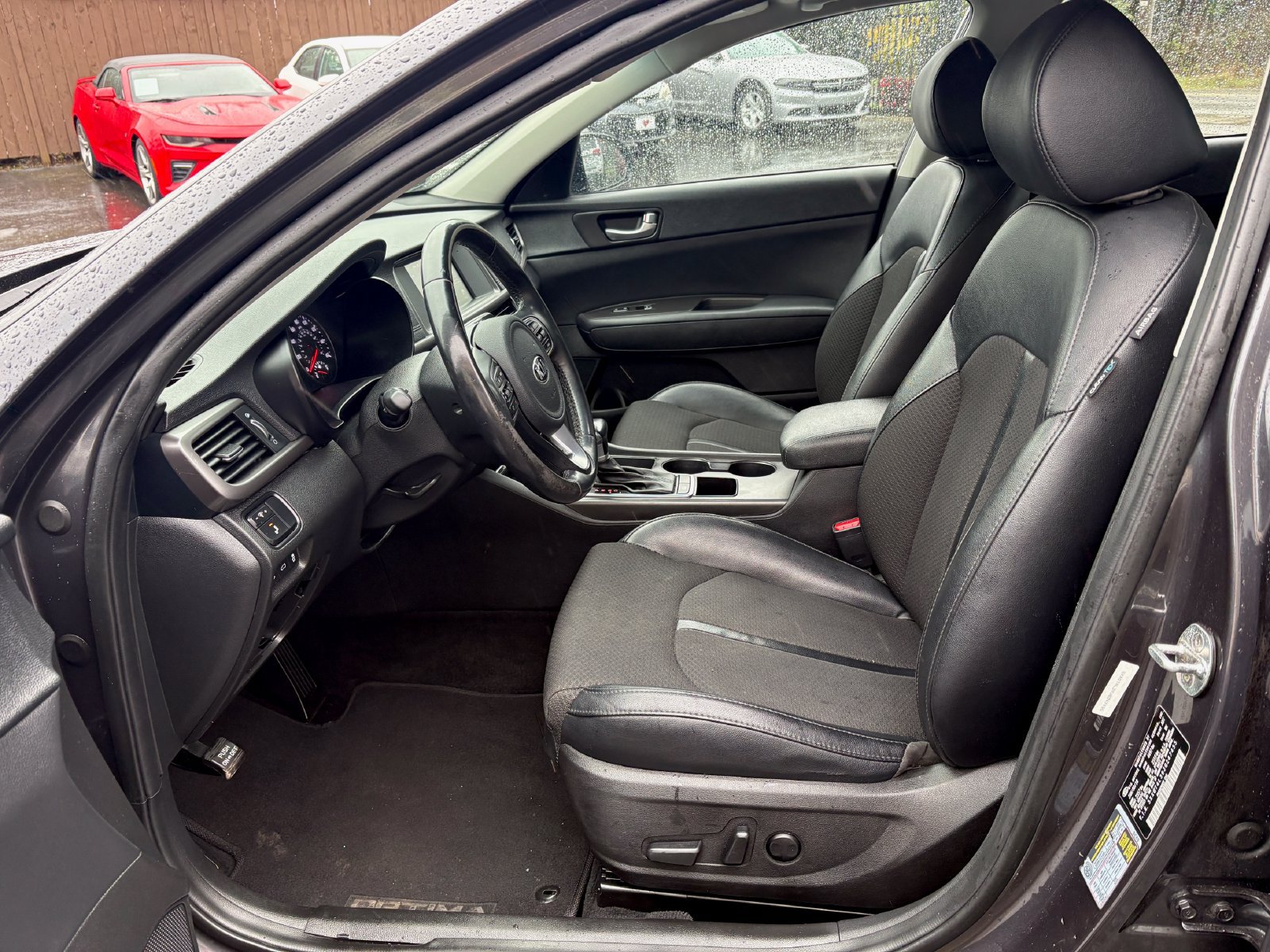 Used 2018 Kia Optima S w/ Panoramic Sunroof Package FWD image 9