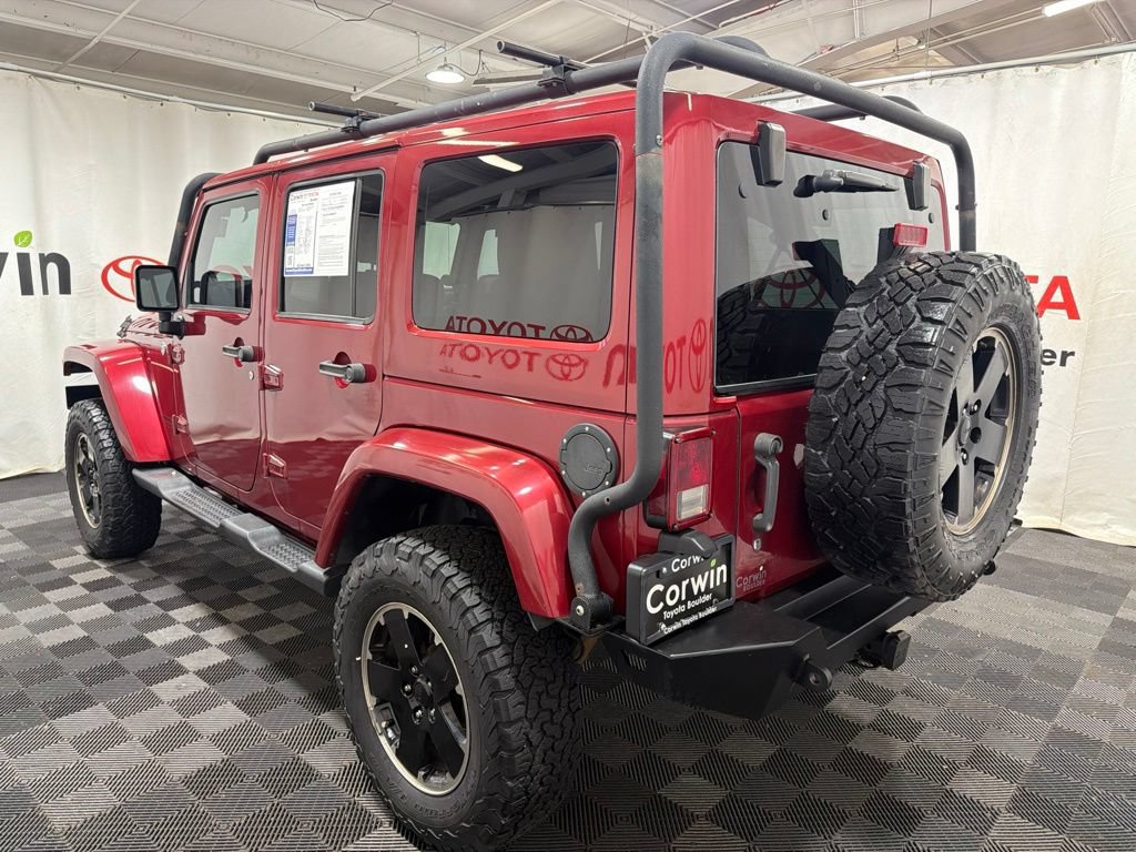 Used 2012 Jeep Wrangler Unlimited Sahara AWD/4WD image 5