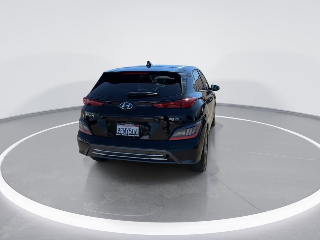 Used 2023 Hyundai Kona Limited w/ Cargo Package FWD image 14