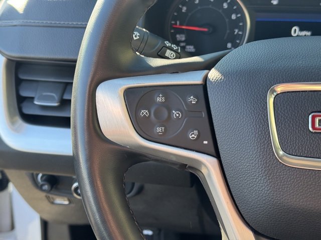 Used 2024 GMC Terrain SLT image 27