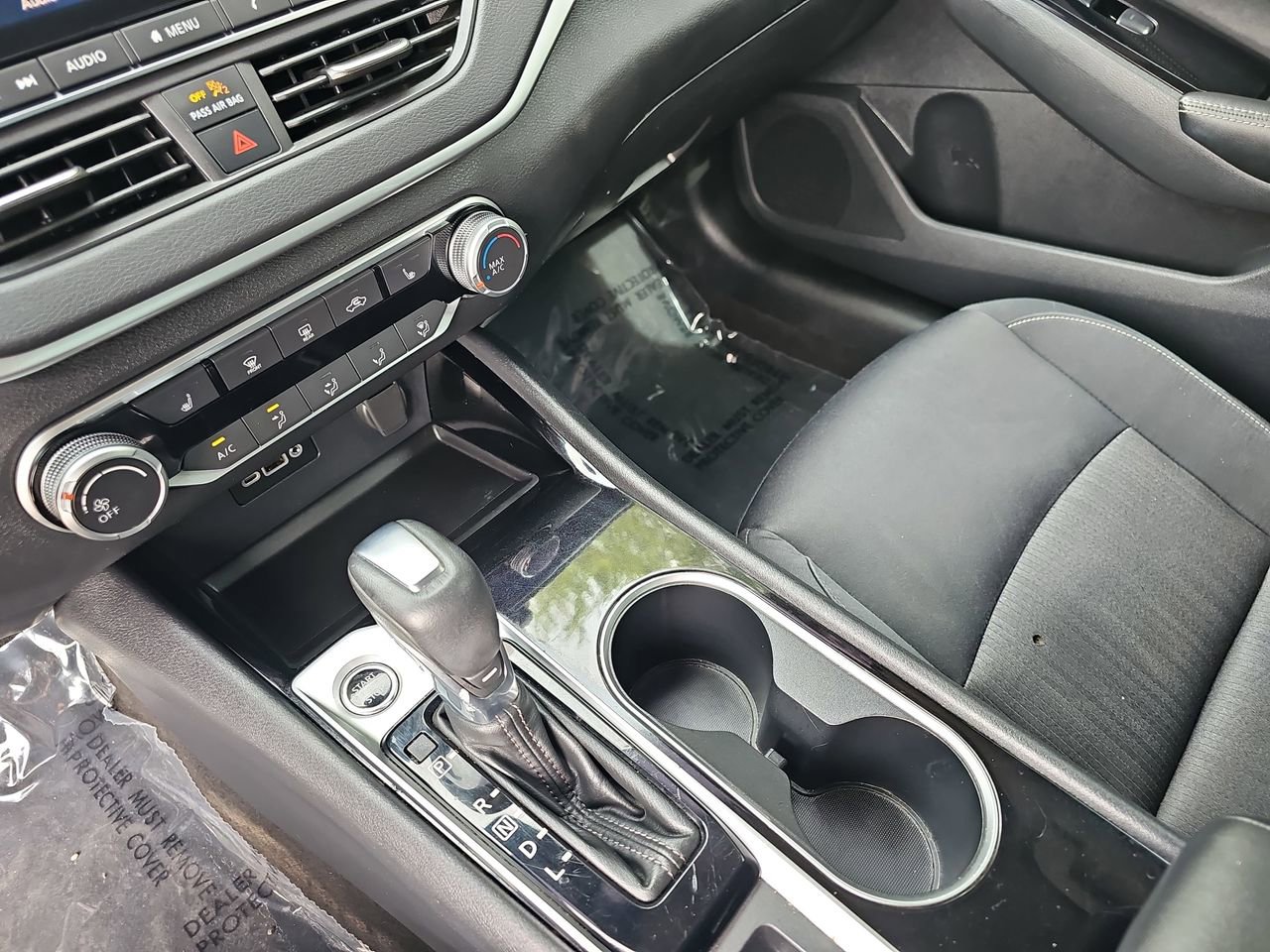 Certified 2022 Nissan Altima 2.5 SV w/ SV Premium Package FWD image 23