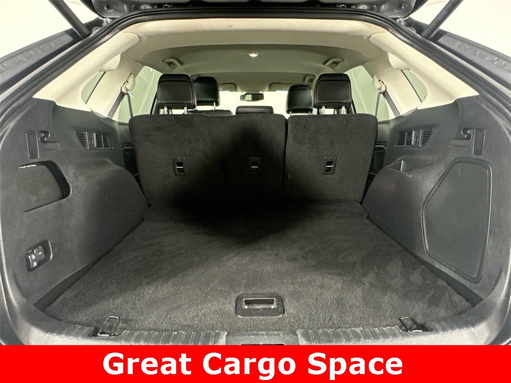 Used 2024 Ford Edge Titanium image 13