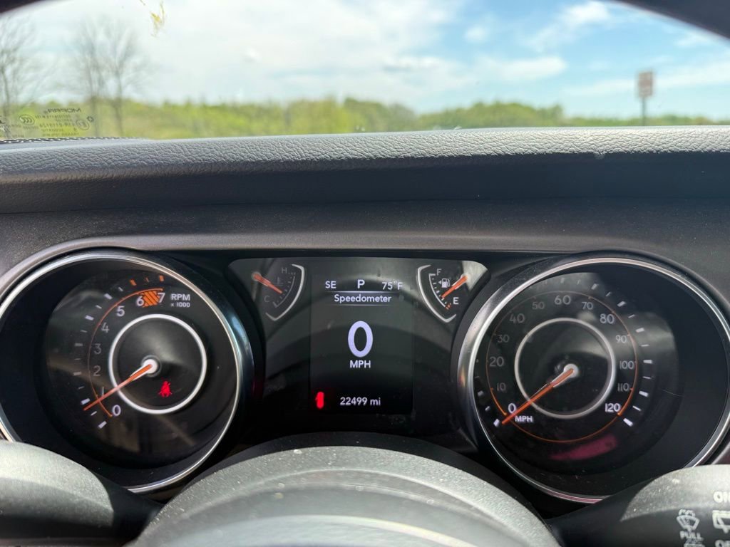 Used 2023 Jeep Wrangler Willys image 32