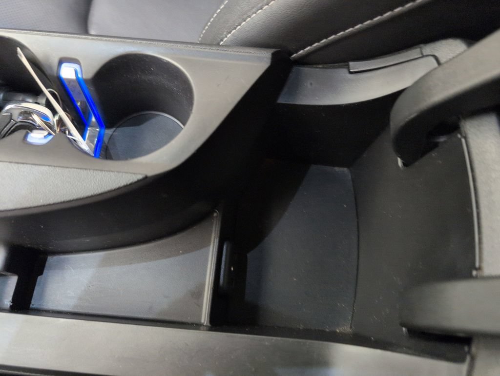 Used 2018 Chevrolet Camaro SS RWD image 35