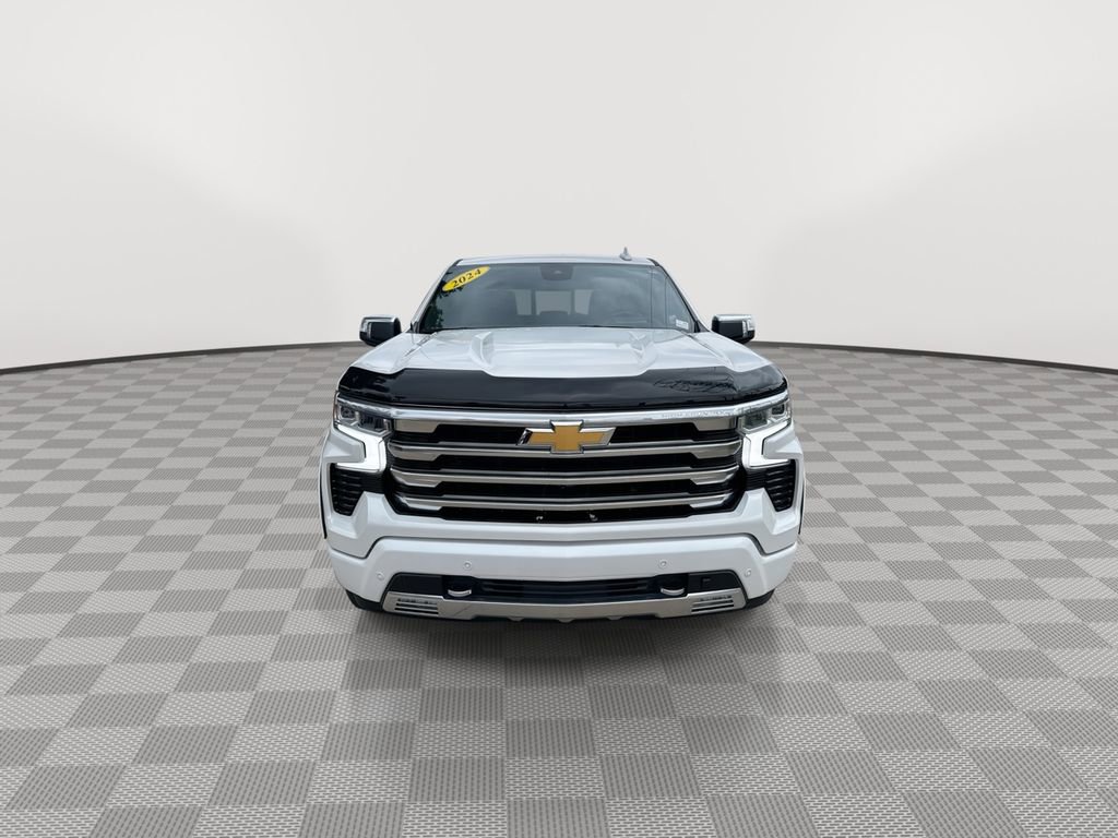 Certified 2024 Chevrolet Silverado 1500 High Country AWD/4WD image 5