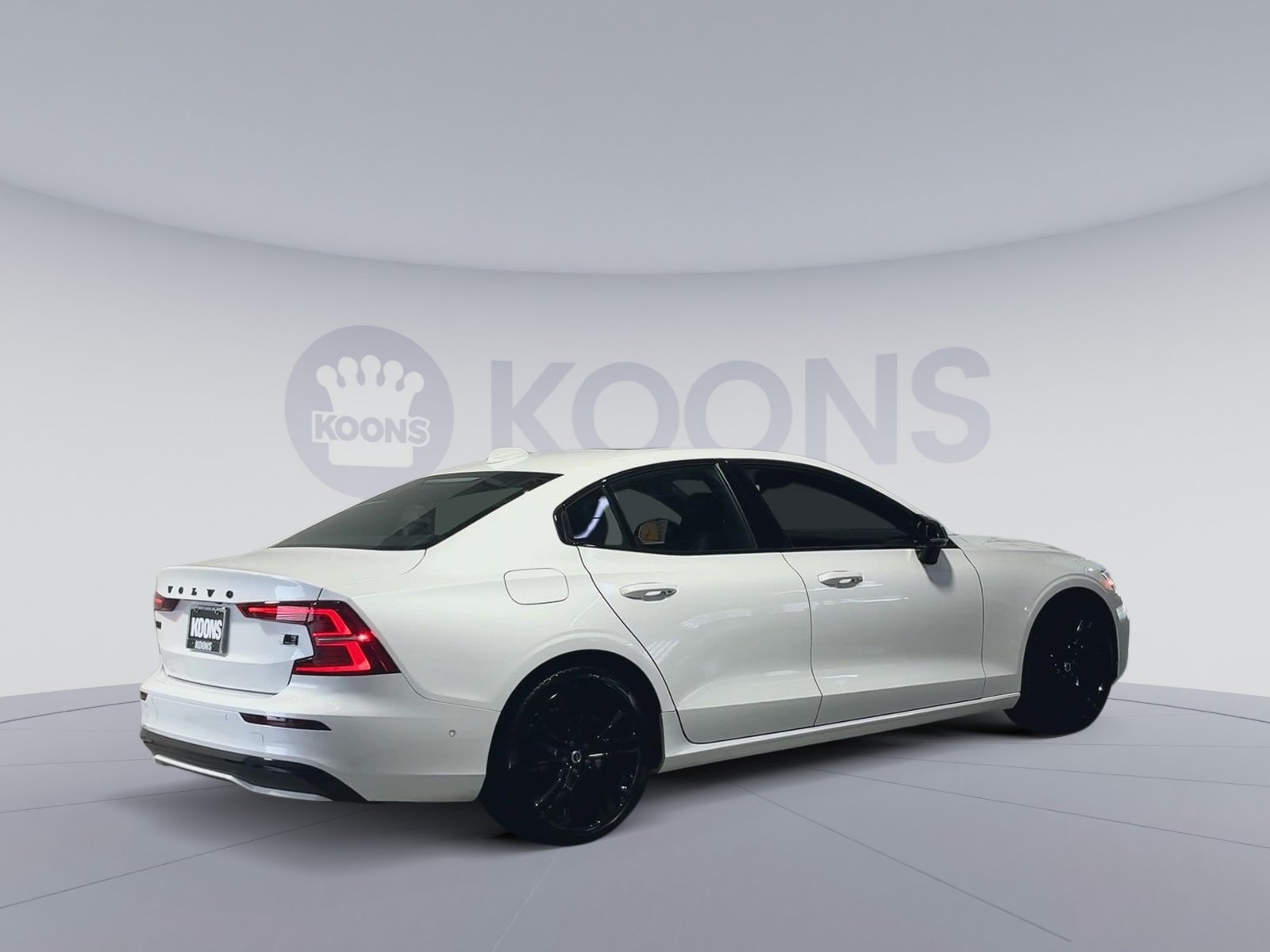 Used 2024 Volvo S60 T8 Plus AWD/4WD image 11