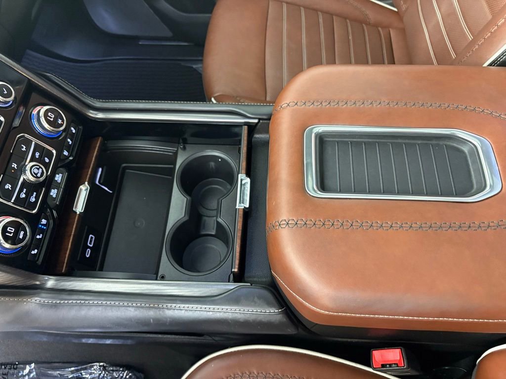 Used 2023 GMC Yukon Denali Ultimate image 35