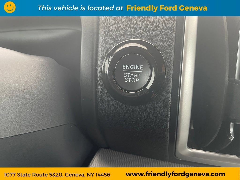 Used 2025 Ford Expedition Max Active AWD/4WD image 19