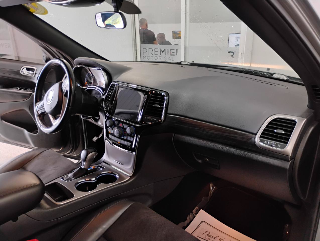 Used 2021 Jeep Grand Cherokee Laredo X RWD image 95