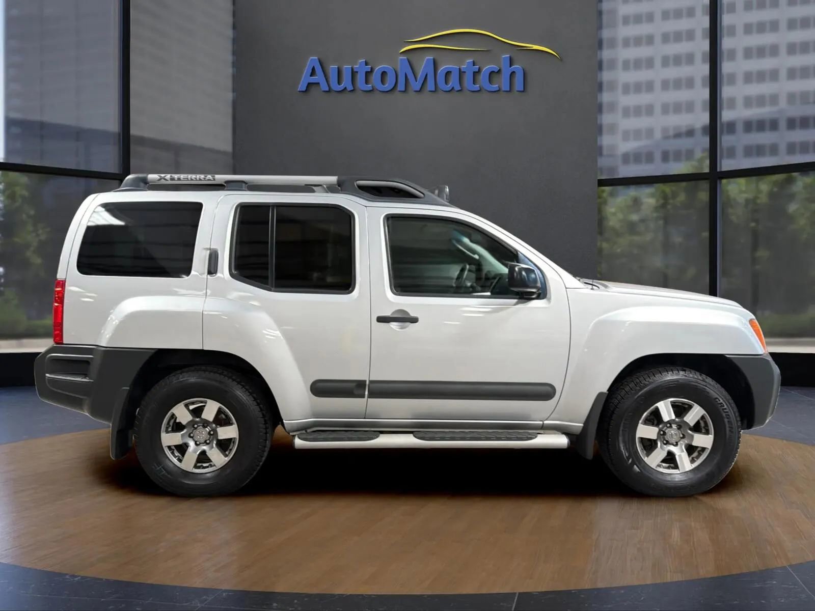 Used 2011 Nissan Xterra PRO-4X AWD/4WD image 12