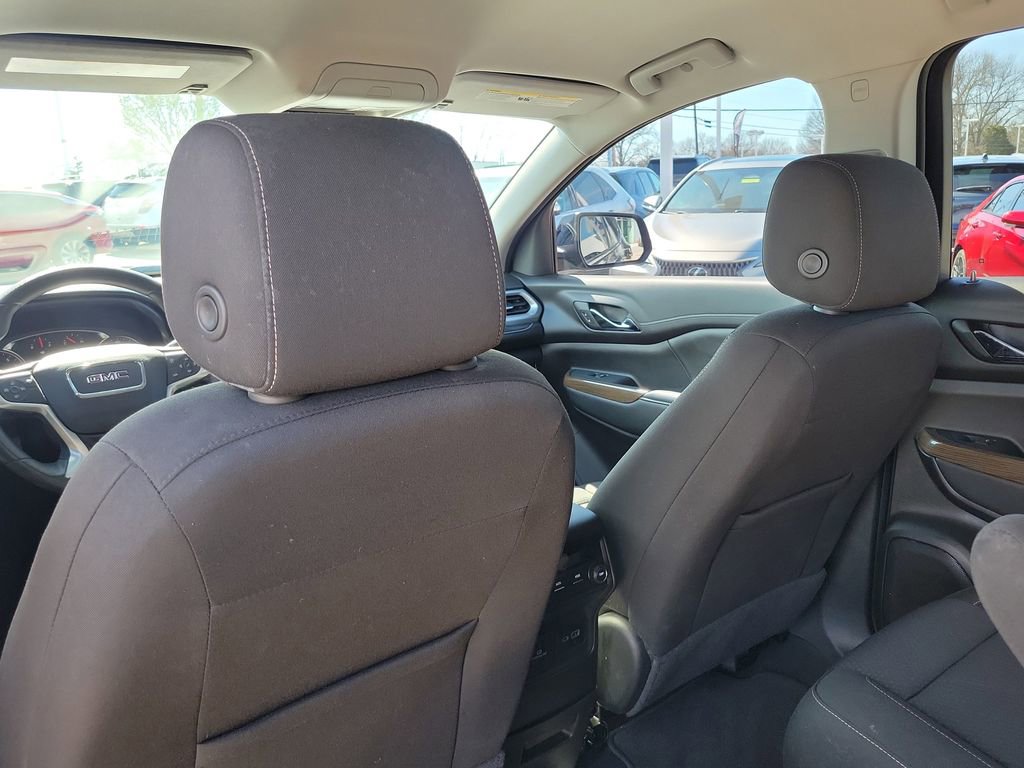 Used 2023 GMC Acadia SLE w/ Driver Convenience Package image 15