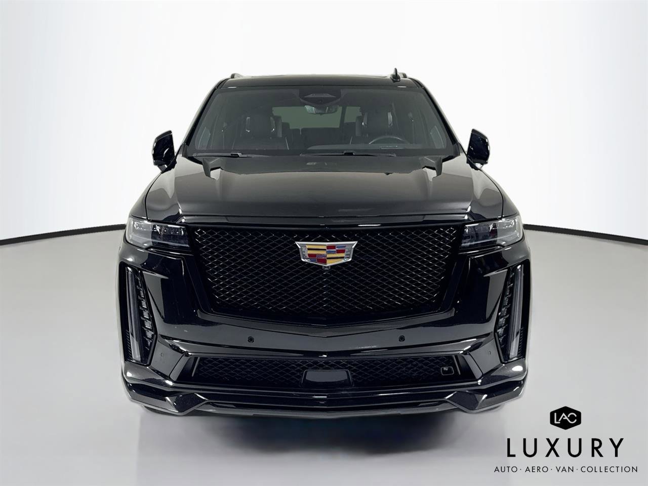 Used 2023 Cadillac Escalade V w/ LPO, Floor Liner Package image 11