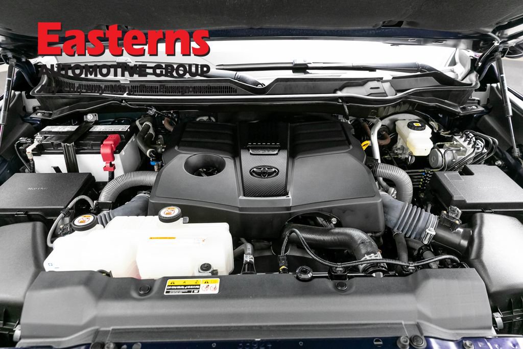 Used 2023 Toyota Tundra Platinum AWD/4WD image 7