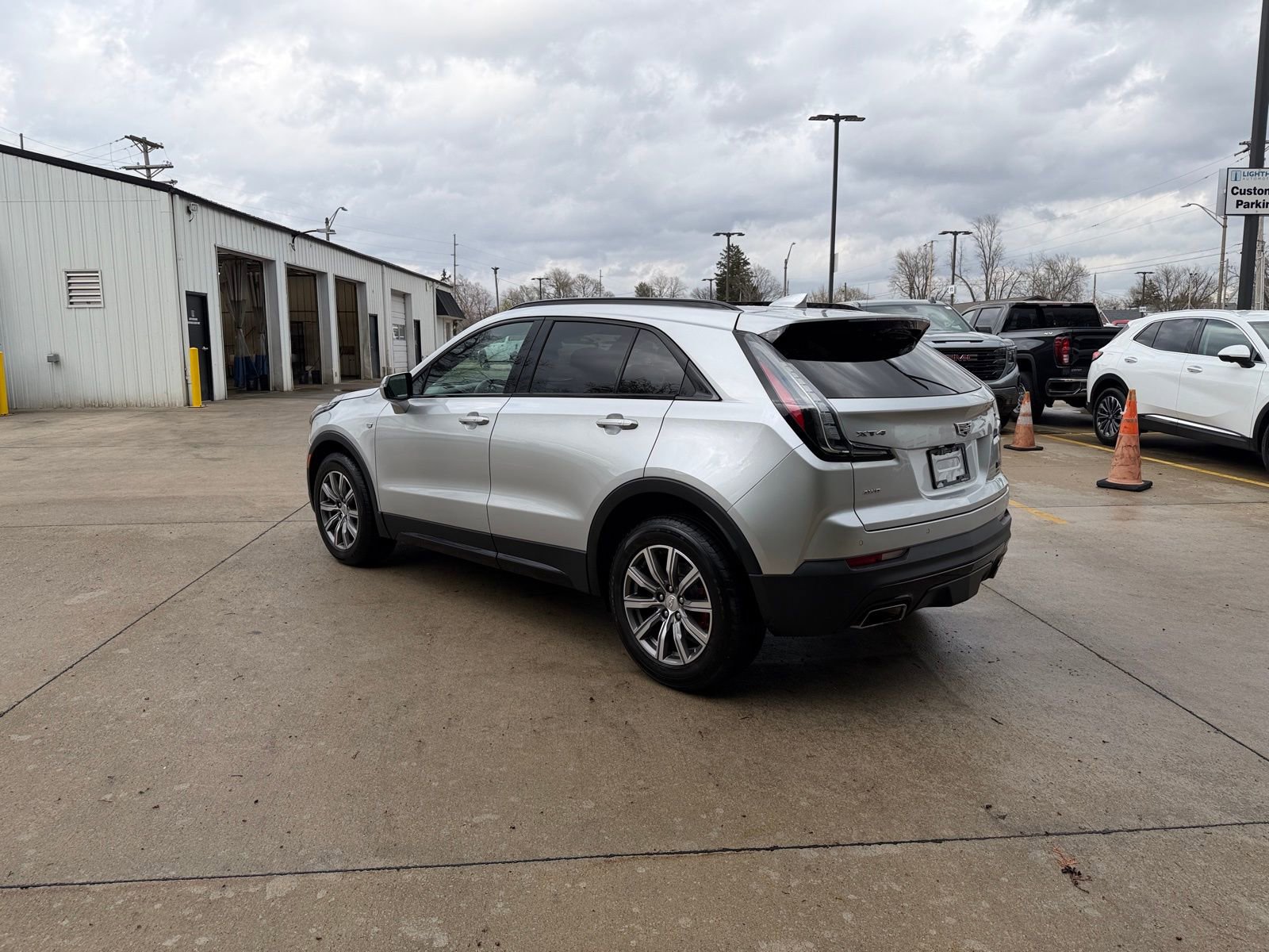 Used 2021 Cadillac XT4 Sport image 27