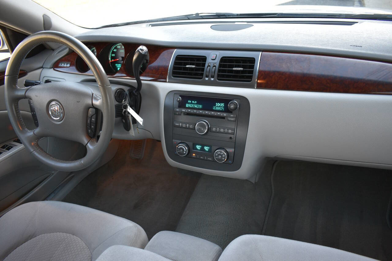 Used 2011 Buick Lucerne CX FWD image 26