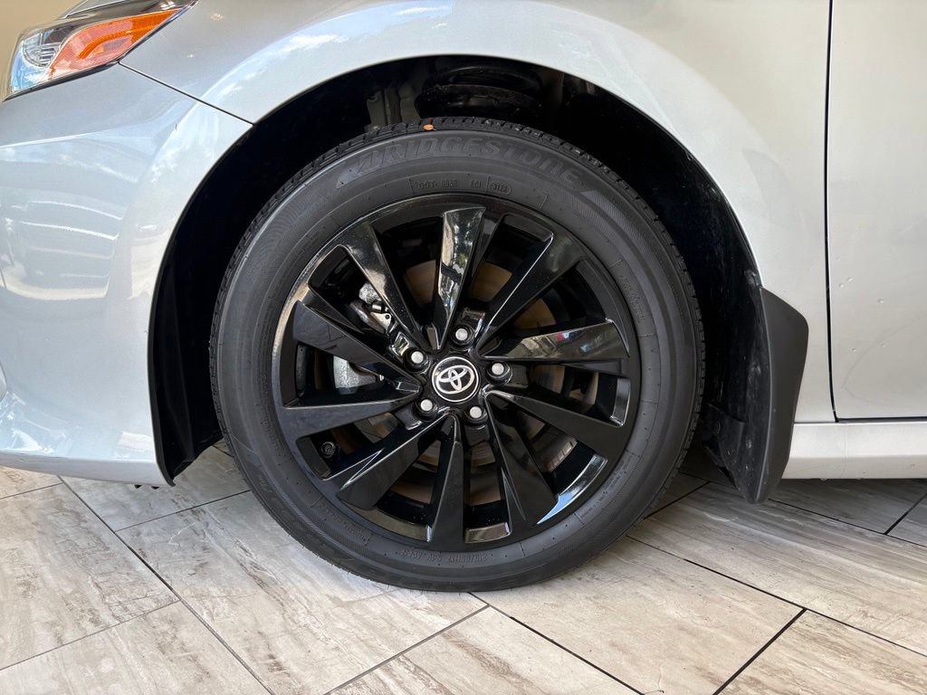 Used 2024 Toyota Camry LE FWD image 32