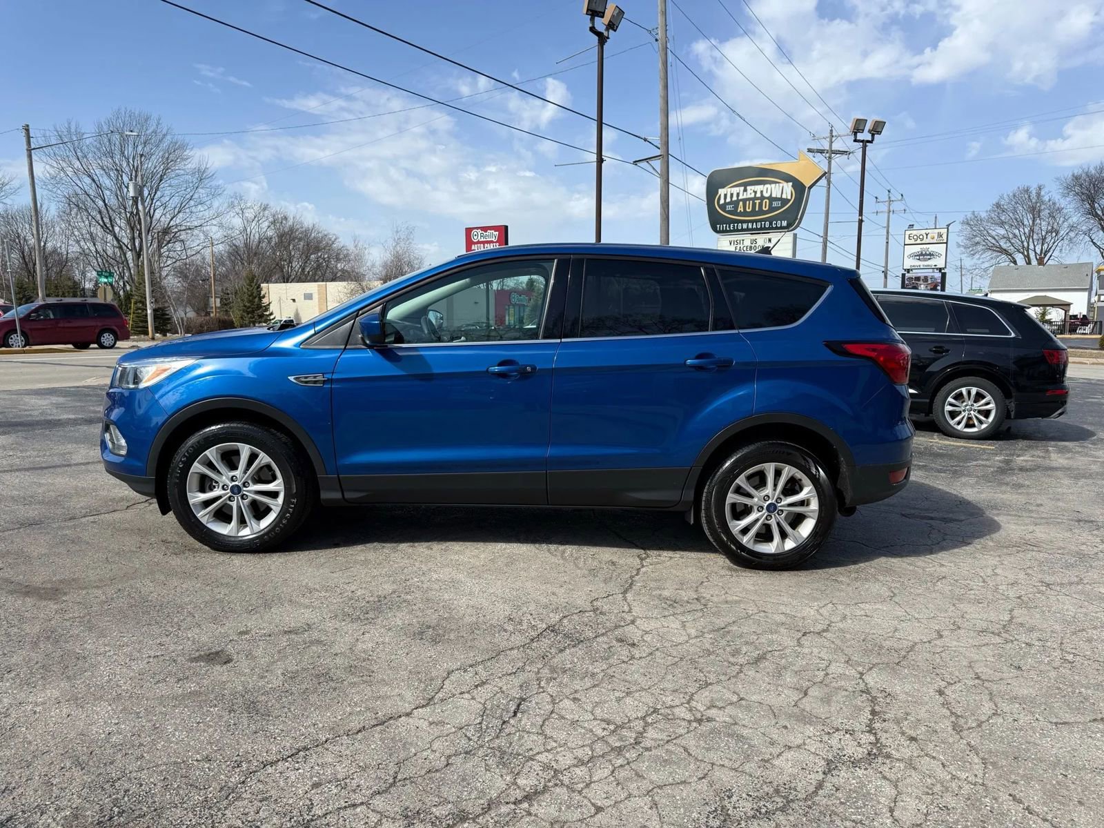 Used 2019 Ford Escape SE AWD/4WD image 2