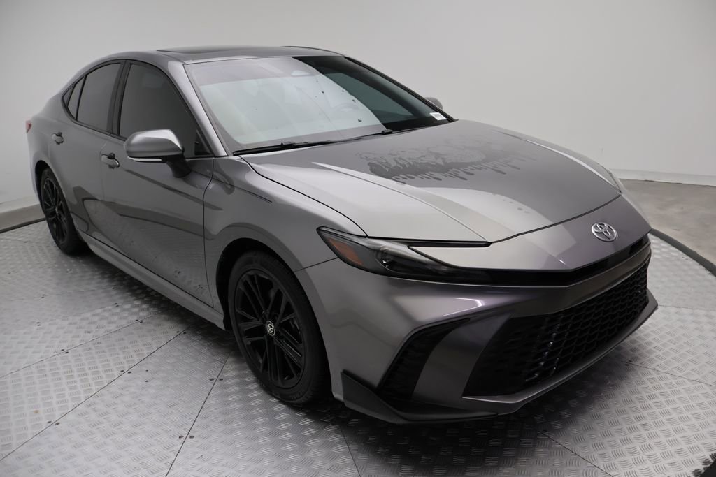 Certified 2025 Toyota Camry SE w/ Convenience Package image 6