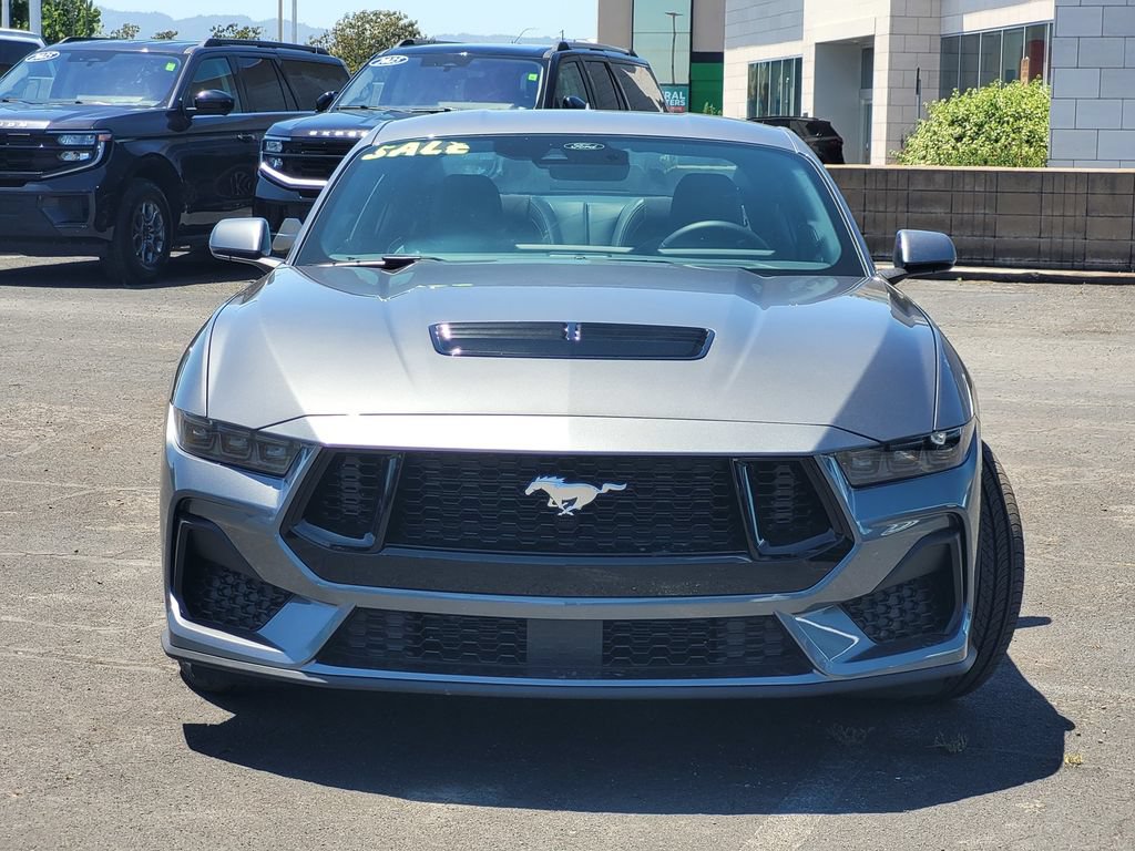 Used 2026 Ford Mustang GT RWD image 2