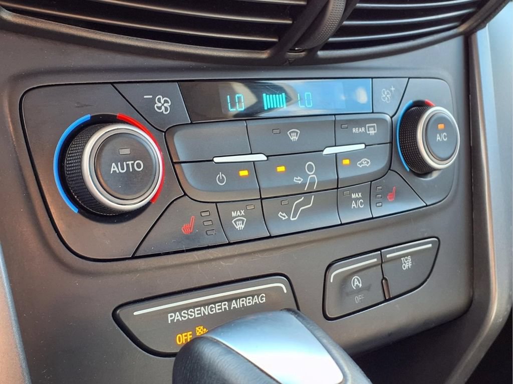 Used 2019 Ford Escape SEL FWD image 21