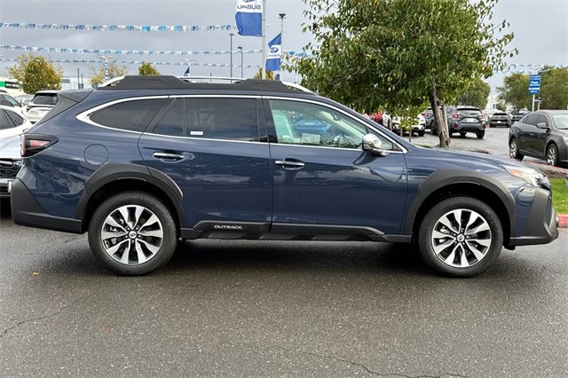 New 2025 Subaru Outback Touring image 3