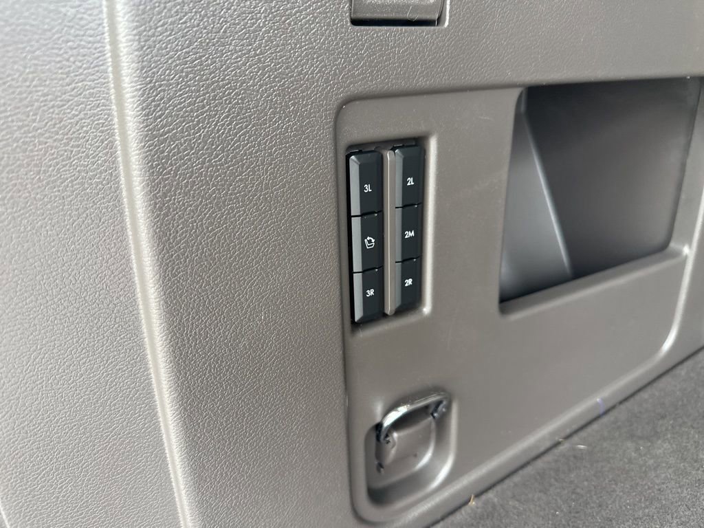 Used 2023 Lincoln Navigator Reserve image 10