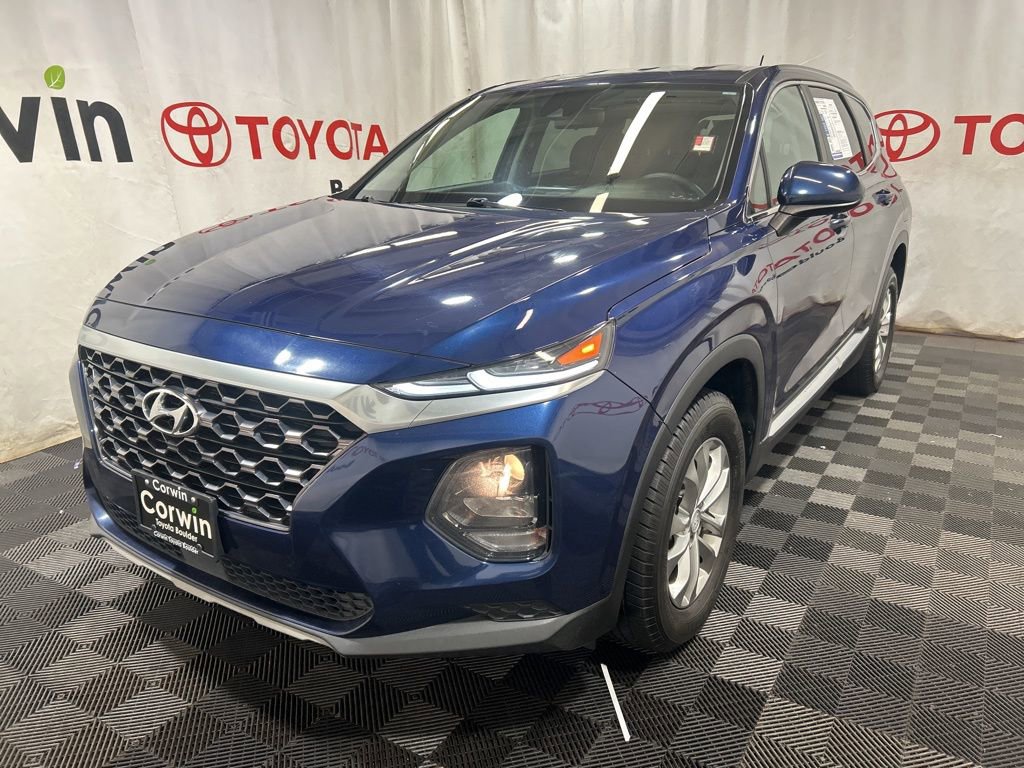 Used 2020 Hyundai Santa Fe SE AWD/4WD image 3