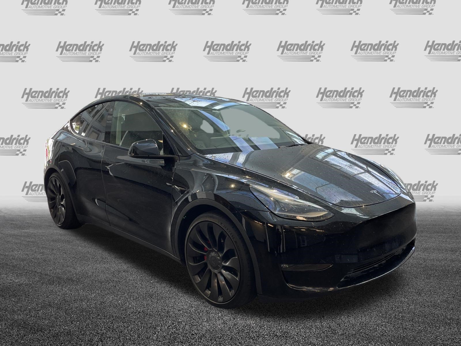 Used 2023 Tesla Model Y Long Range AWD/4WD image 2