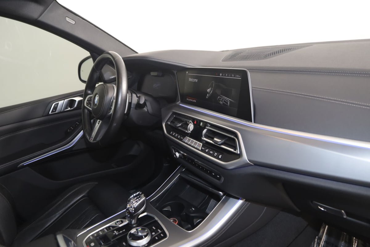Used 2022 BMW X5 M50i w/ Executive Package AWD/4WD image 44