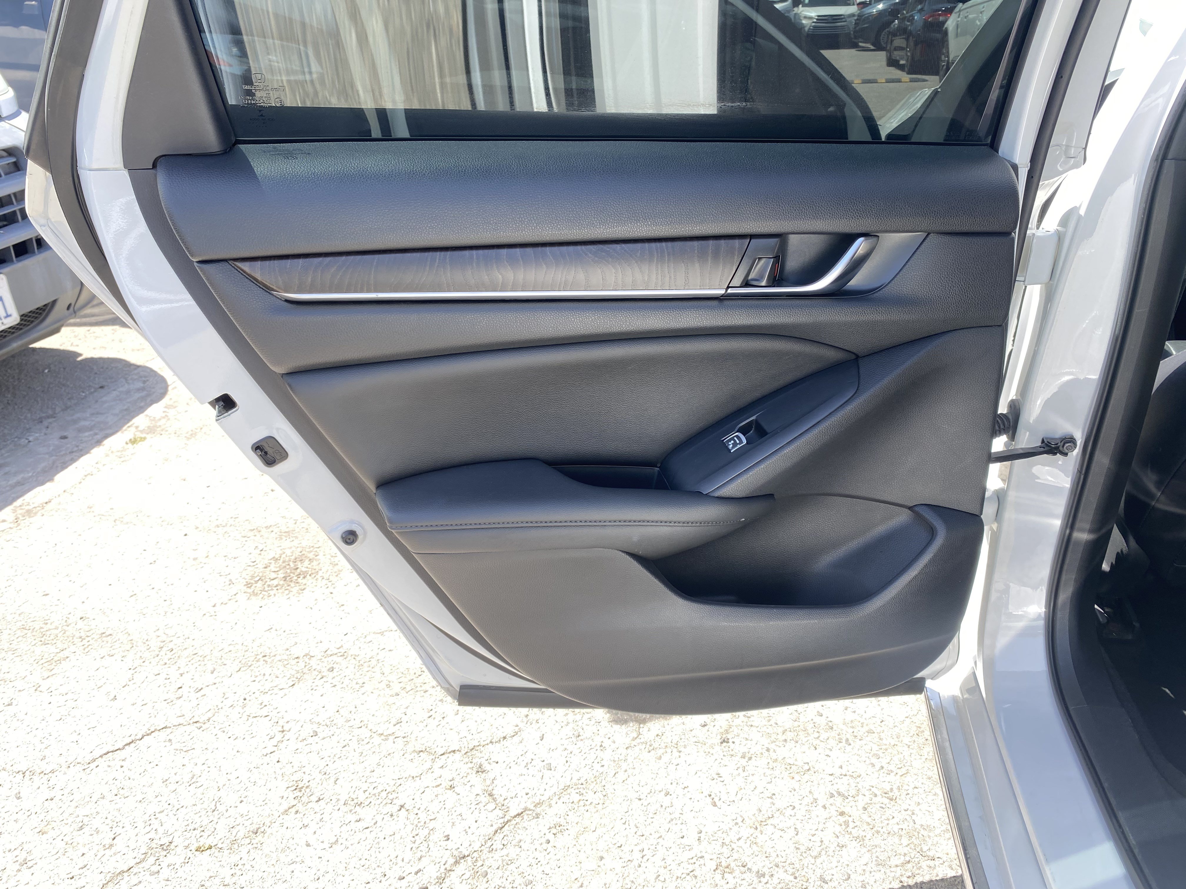 Used 2020 Honda Accord EX-L image 20