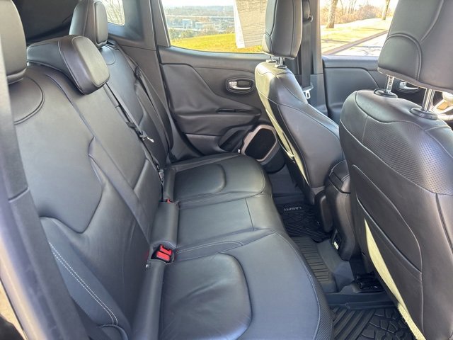 Used 2015 Jeep Renegade Limited image 11