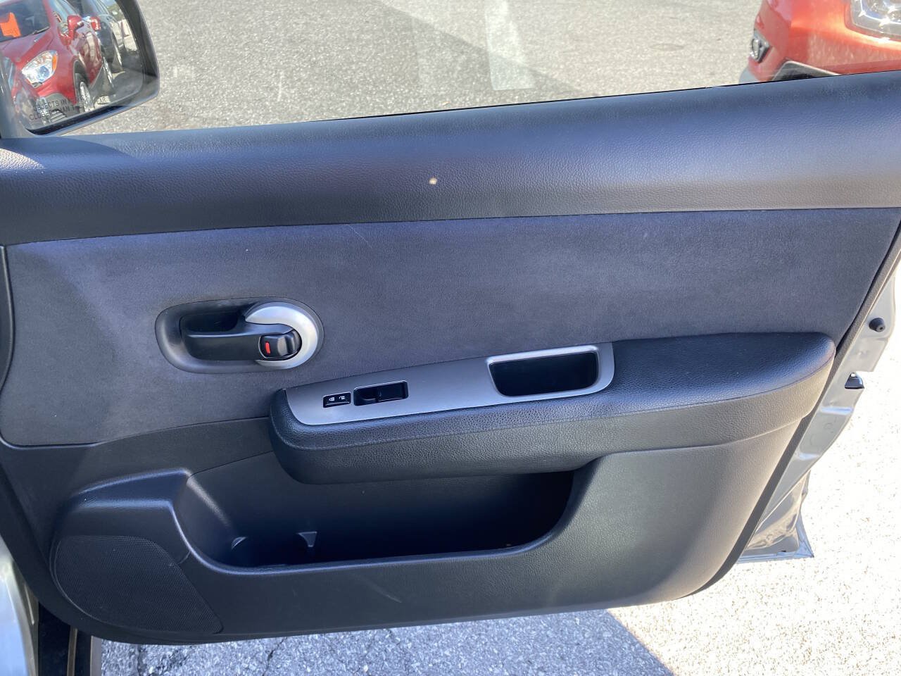 Used 2009 Nissan Versa 1.8 S w/ PWR Pkg FWD image 15
