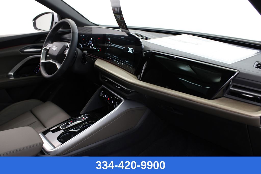 New 2025 Audi Q5 Premium Plus image 24