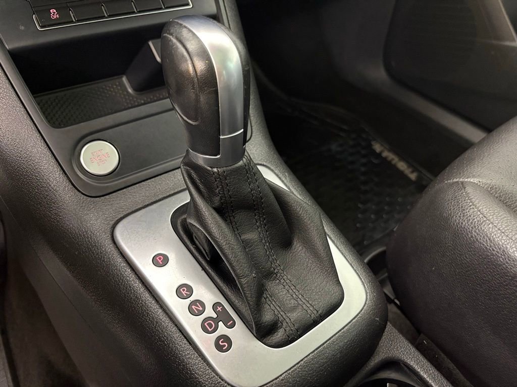 Used 2017 Volkswagen Tiguan Wolfsburg Edition image 29