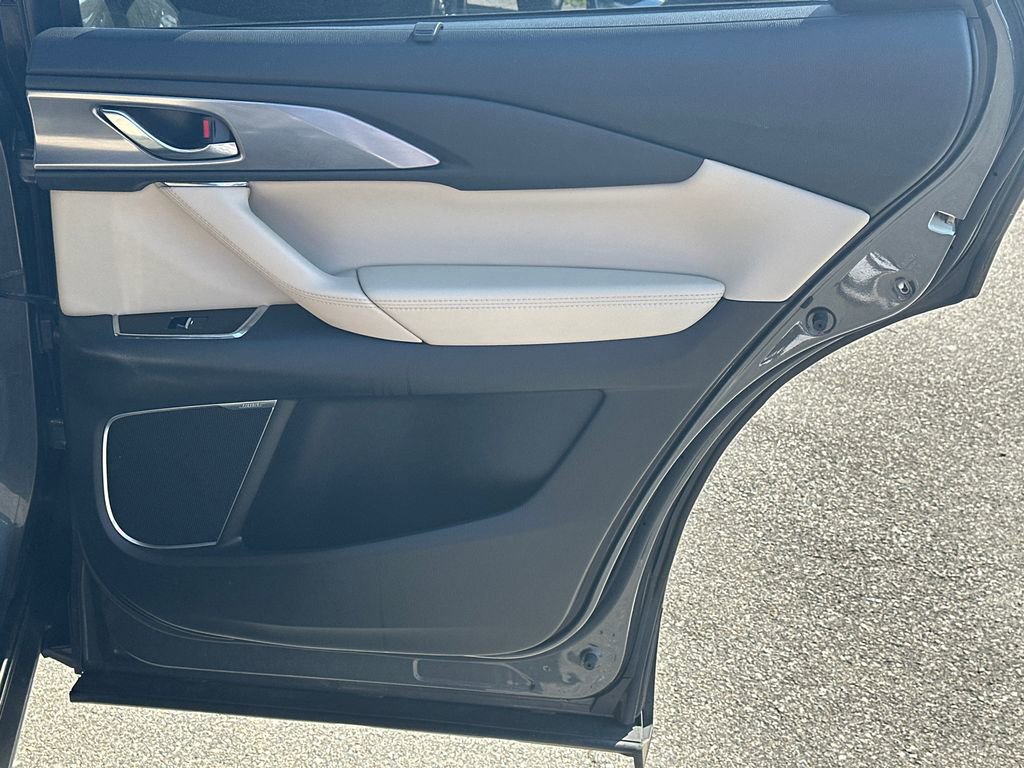 Used 2018 MAZDA CX-9 Grand Touring image 17