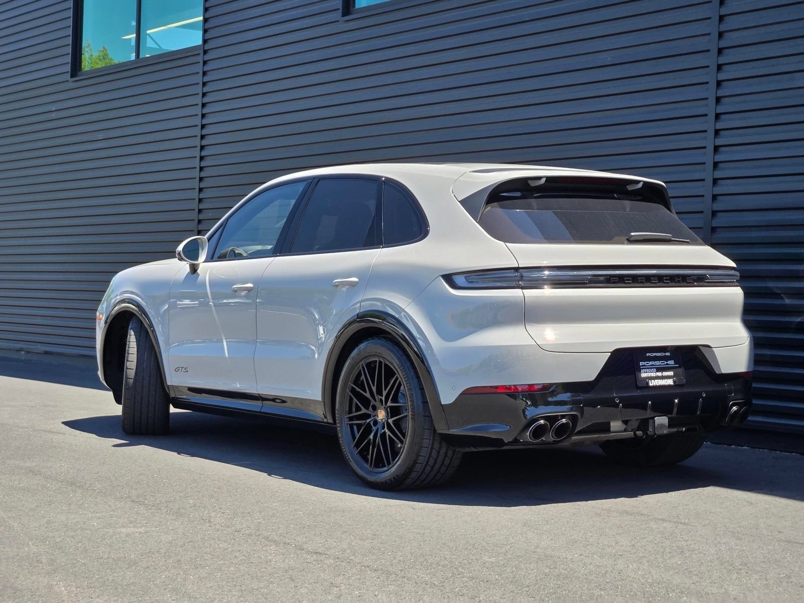 Certified 2026 Porsche Cayenne GTS AWD/4WD image 4