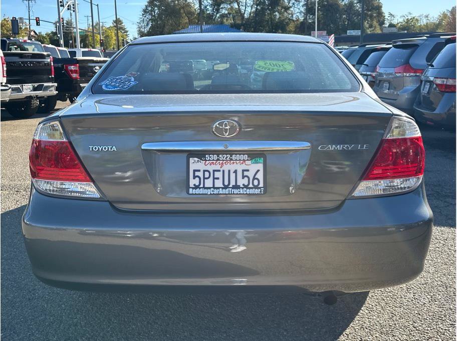 Used 2005 Toyota Camry LE FWD image 6