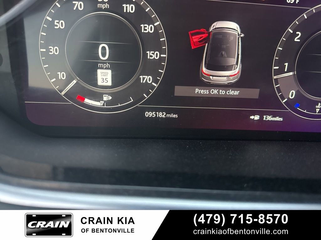 Used 2020 Land Rover Range Rover Evoque SE AWD/4WD image 24